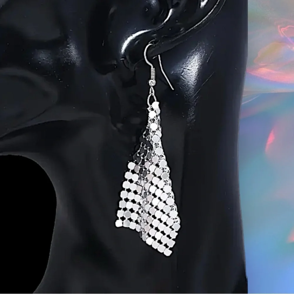 Sequin Dangle Tassel silver Disco 80s Earrings NWT - Picture 3 of 3